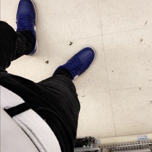 Meet your Posher, Curtis